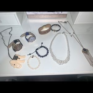 Assortment of jewelry